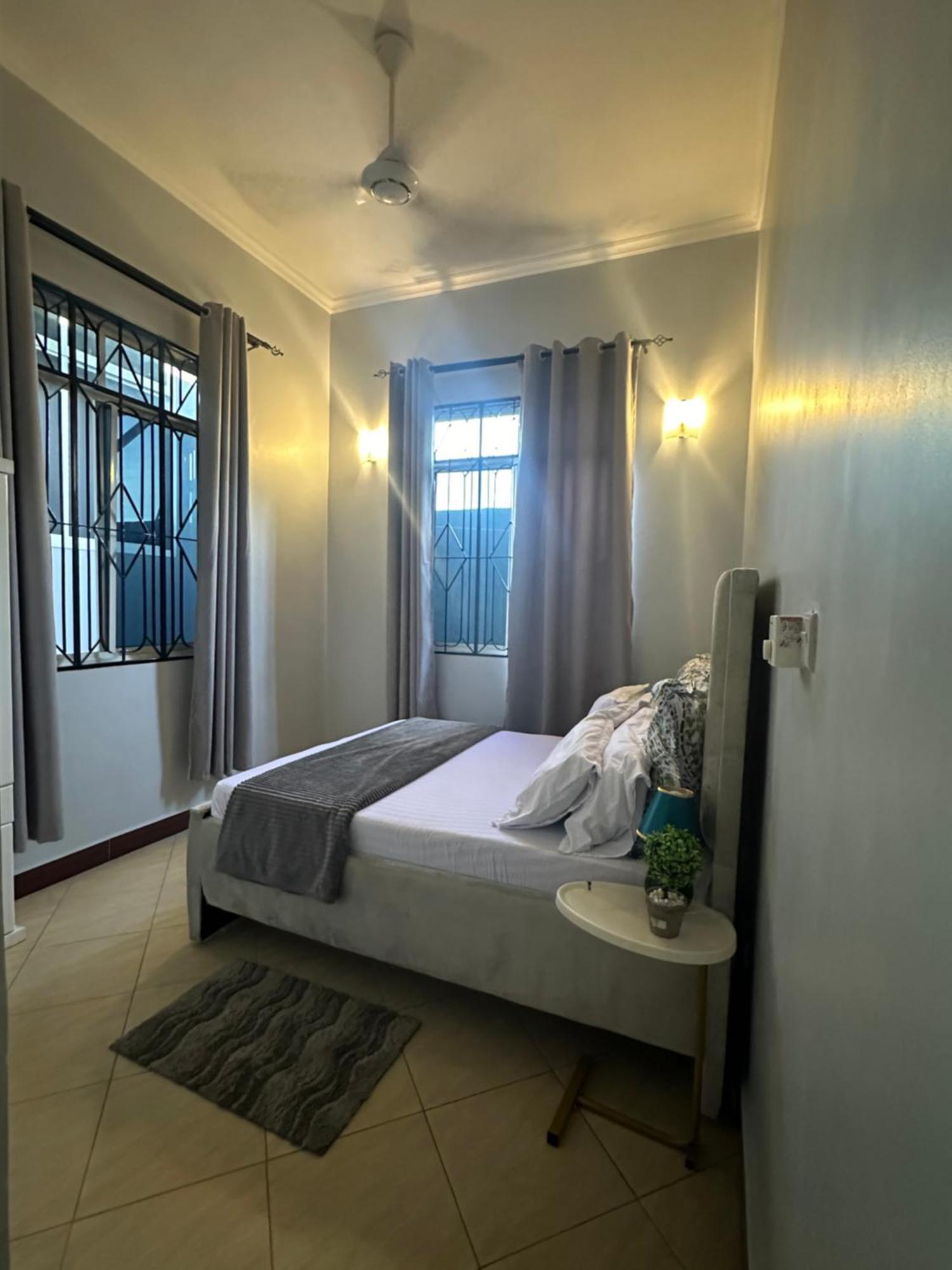 Amazing Home Stays 5 Dar es Salaam Exterior photo